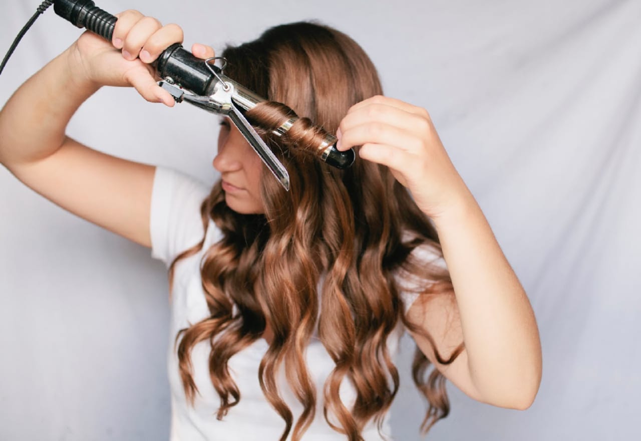 How to curl thick hair